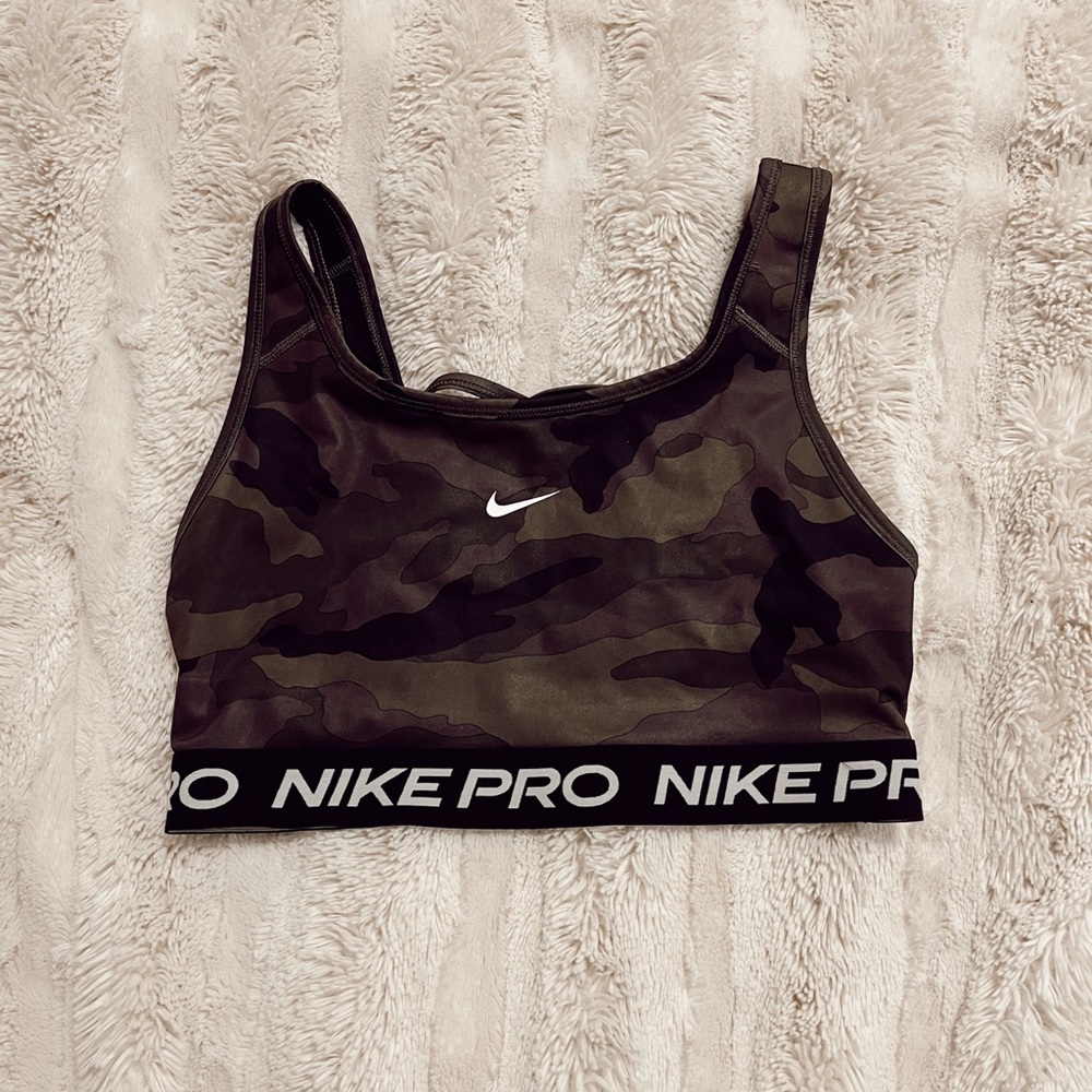 nike sports bra!